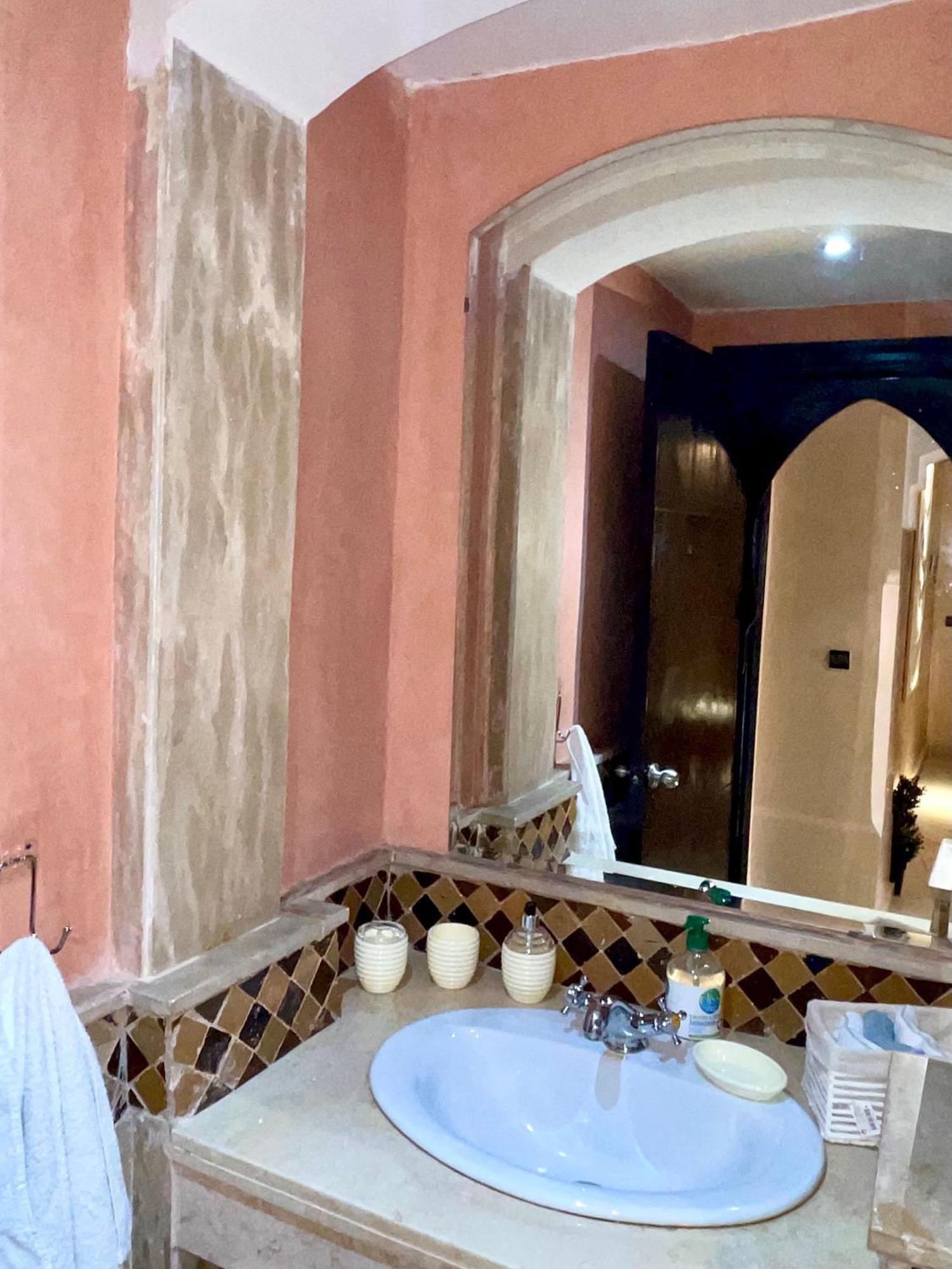 Perle En Plein Gueliz Apartment Marrakesh Exterior photo